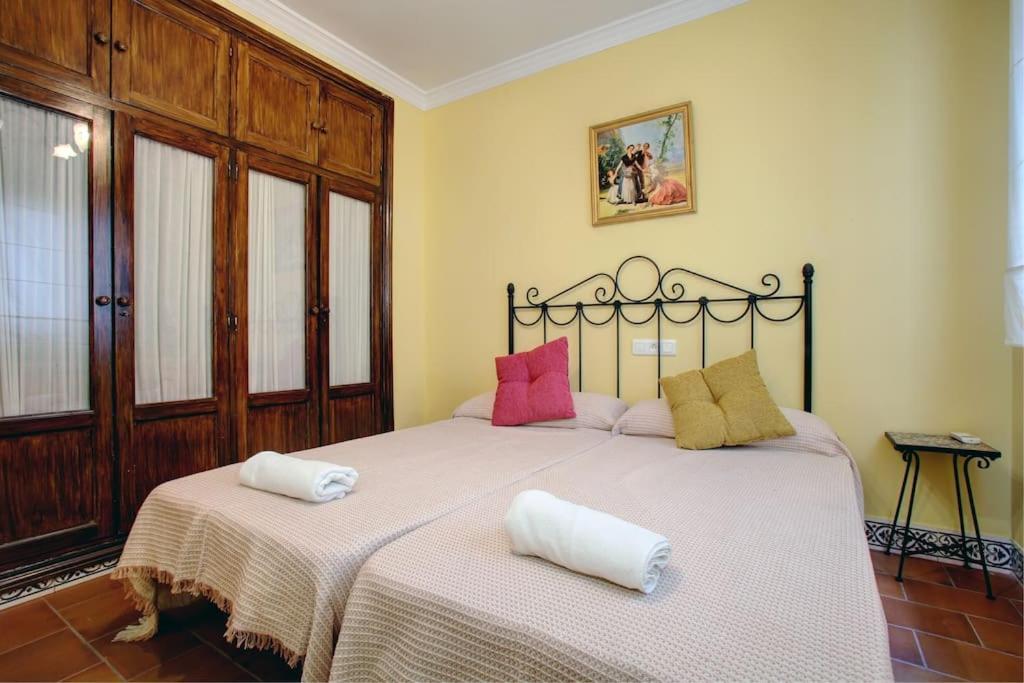 Duplex Centro Con Garaje Gratuito * Ronda