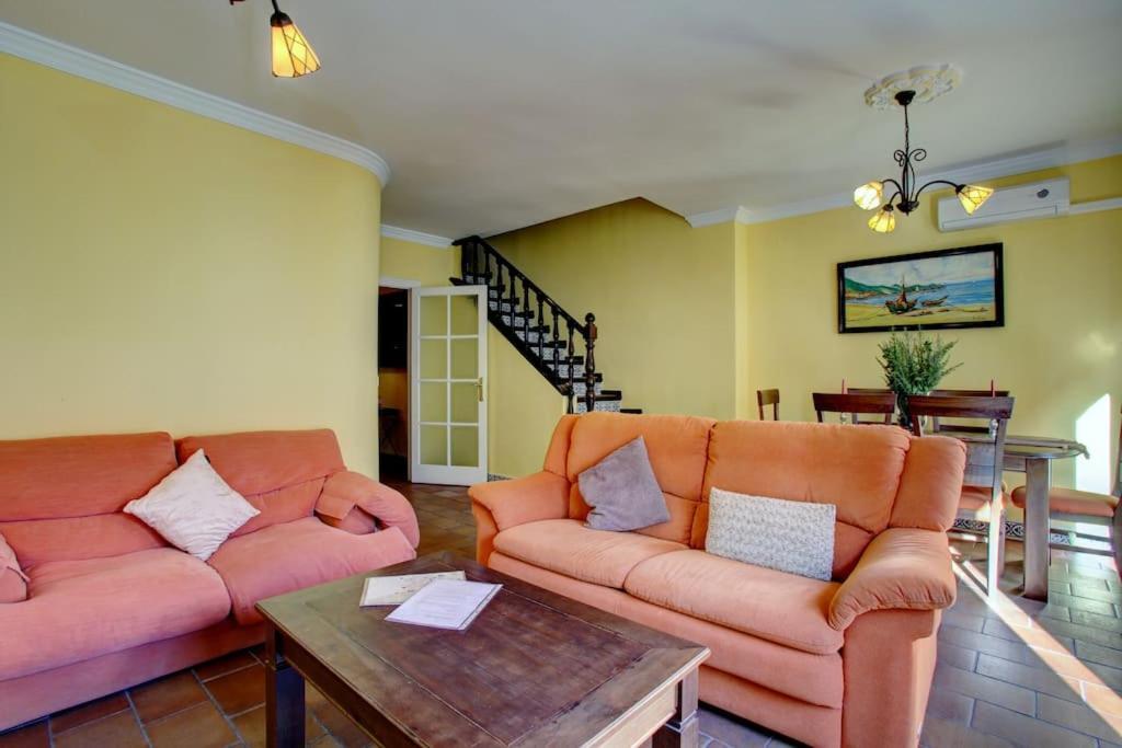 Duplex Centro Con Garaje Gratuito Ronda