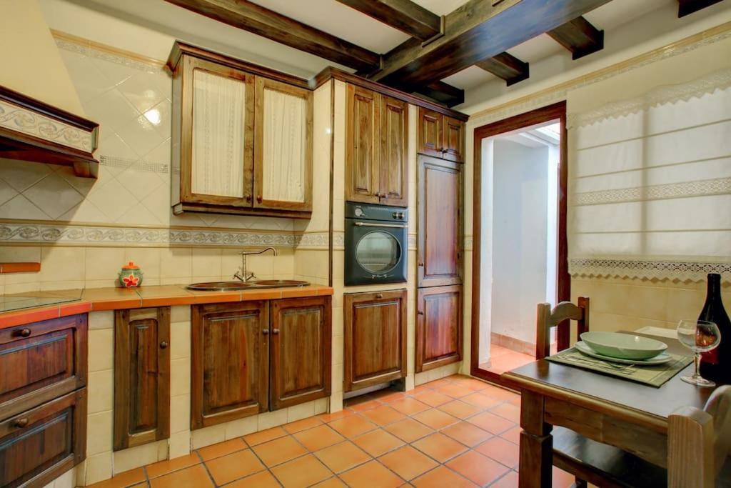Duplex Centro Con Garaje Gratuito * Ronda